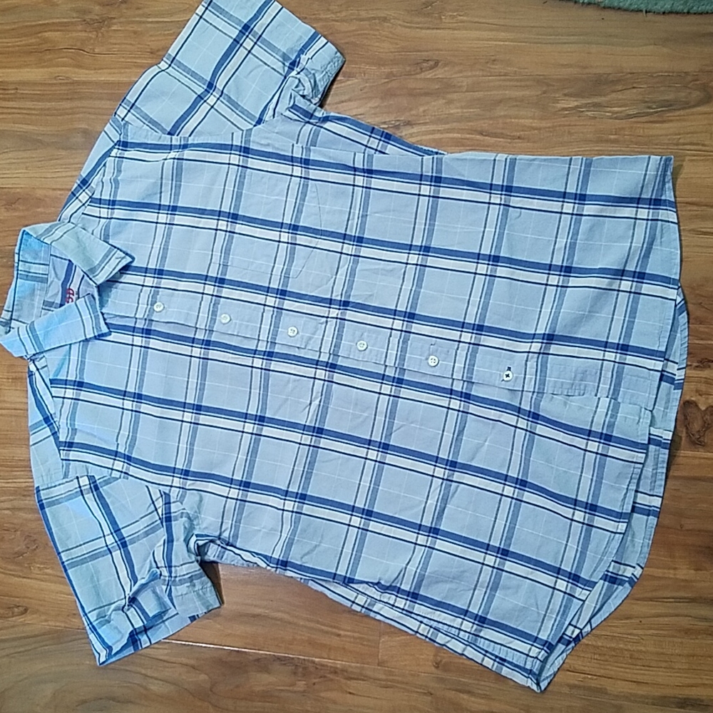 Izod button down shirt